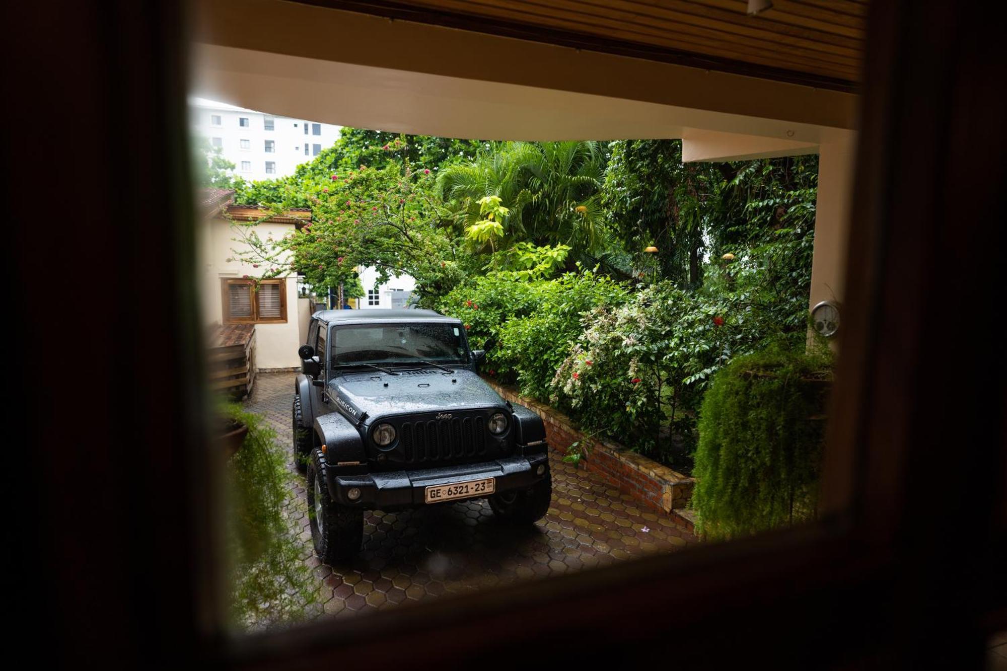 Esther'S Hotel Accra Extérieur photo